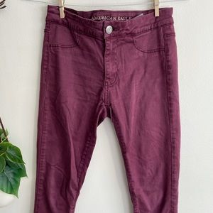 American Eagle Burgundy Jegging
